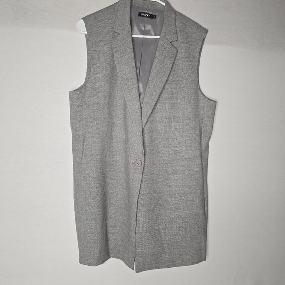 Dkny Jackets & Blazers - DKNY Grey Womens Sleeveless Lapel Vest Size Large Wool Single Button Closure